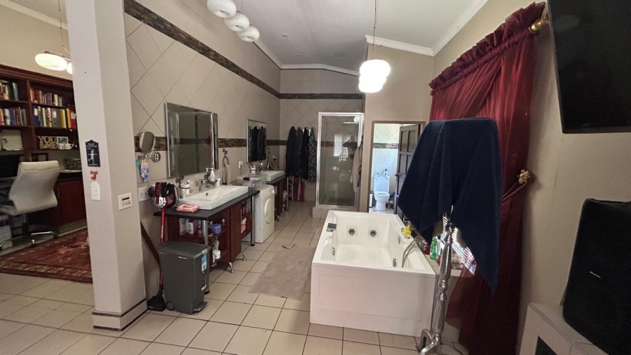 21 Bedroom Property for Sale in Rustenburg Rural North West